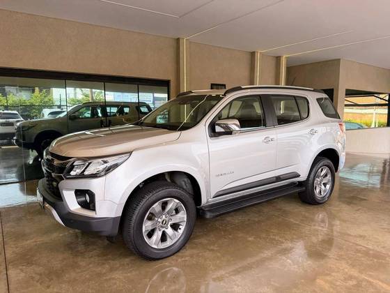 CHEVROLET TRAILBLAZER 2.8 PREMIER 4X4 16V TURBO DIESEL 4P AUTOMÁTICO CHEVROLET TRAILBLAZER 2.8 PREMIER 4X4 16V TURBO DIESEL 4P AUTOMÁTICO